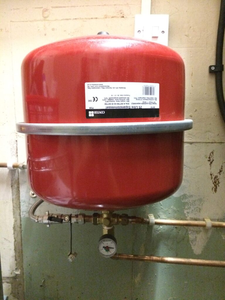 central heating expansion vessel 